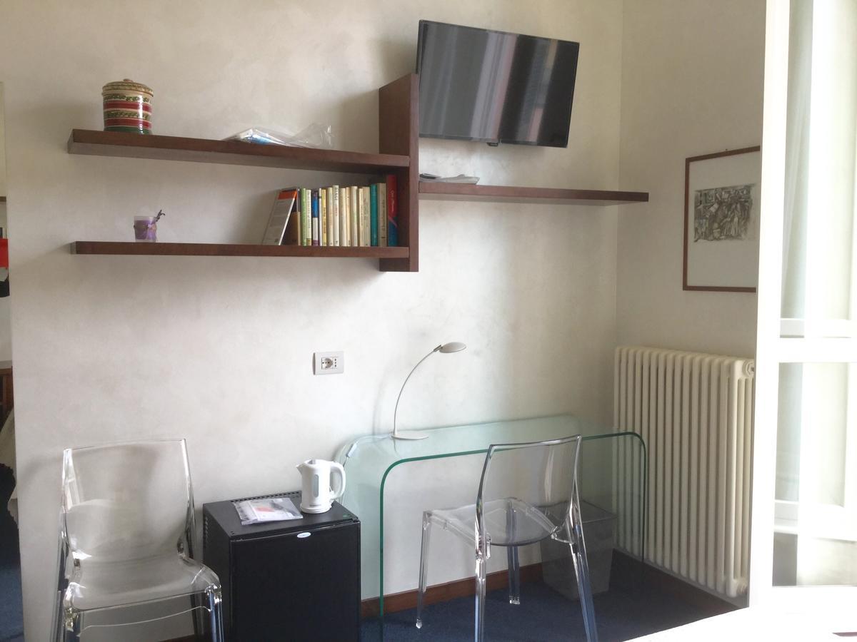 B&B Pescarenico Лекко Экстерьер фото